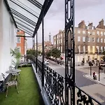 2 Bedroom Apartment In Harley Street