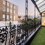 2 Bedroom Apartment In Harley Street
